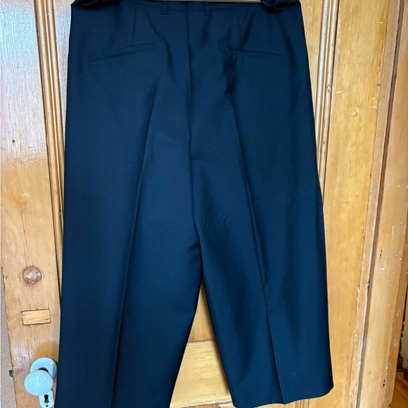 Jil Sander Black Wool/Mohair Cropped Pleated Trousers - Picture 7 of 7